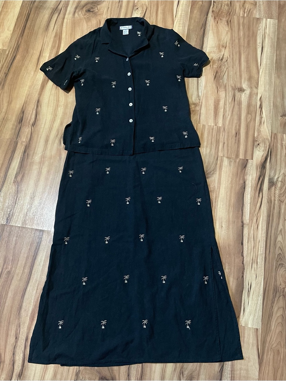 Simply Silk Vintage Black 2pc Silk Dress Set Palm Tree Embroidered M/L